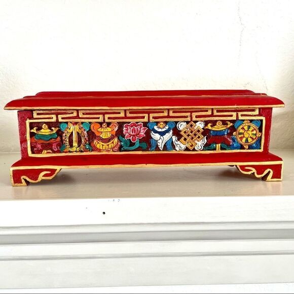 Red carved wooden incense burner - Picture 1 of 16